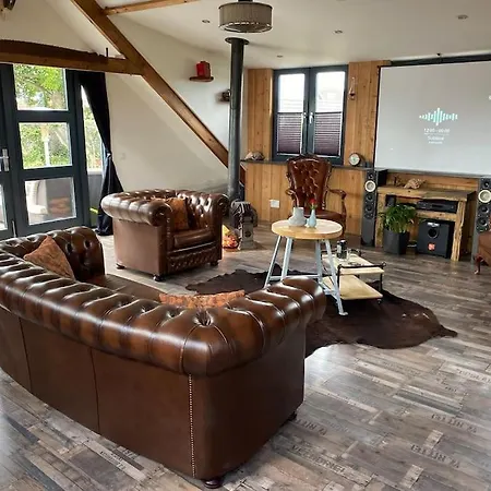 Groot Met Jacuzzi En Dakterras Apartamento Oudkarspel