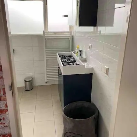 Groot Met Jacuzzi En Dakterras Oudkarspel